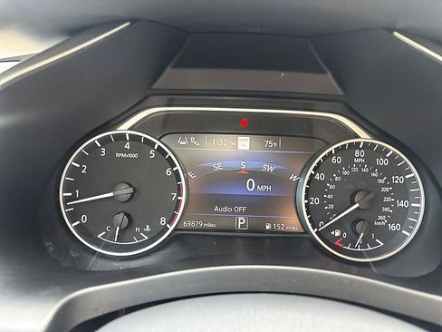 Used 2019 Nissan Murano SL w/ SL Technology Package FWD image 15