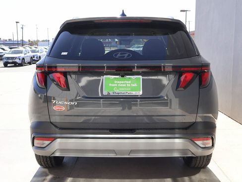 Used 2025 Hyundai Tucson SEL FWD image 4