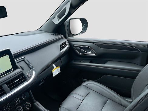 Used 2022 Chevrolet Tahoe RST image 25