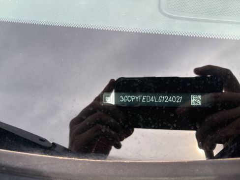 Used 2020 Chevrolet Silverado 1500 LT Trail Boss image 10