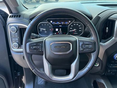 Used 2021 GMC Sierra 1500 Denali w/ Denali Ultimate Package AWD/4WD image 22