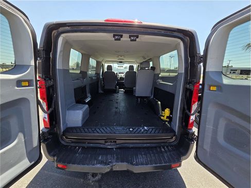 Used 2016 Ford Transit 150 XL RWD image 9