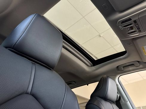 New 2026 Toyota Highlander Limited AWD/4WD image 20