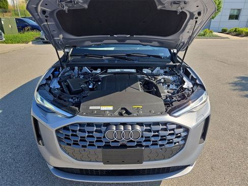 New 2025 Audi Q5 Premium image 27