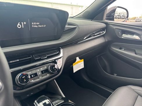 New 2026 Buick Envista Sport Touring image 19