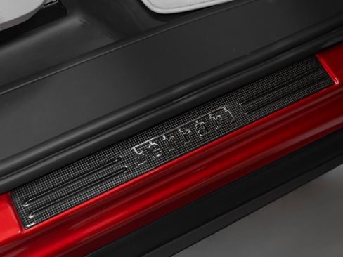 Certified 2025 Ferrari Purosangue AWD/4WD image 23