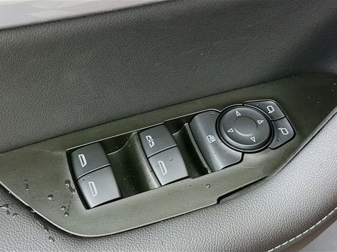 New 2025 Chevrolet Blazer LT w/ Midnight/Sport Edition image 18