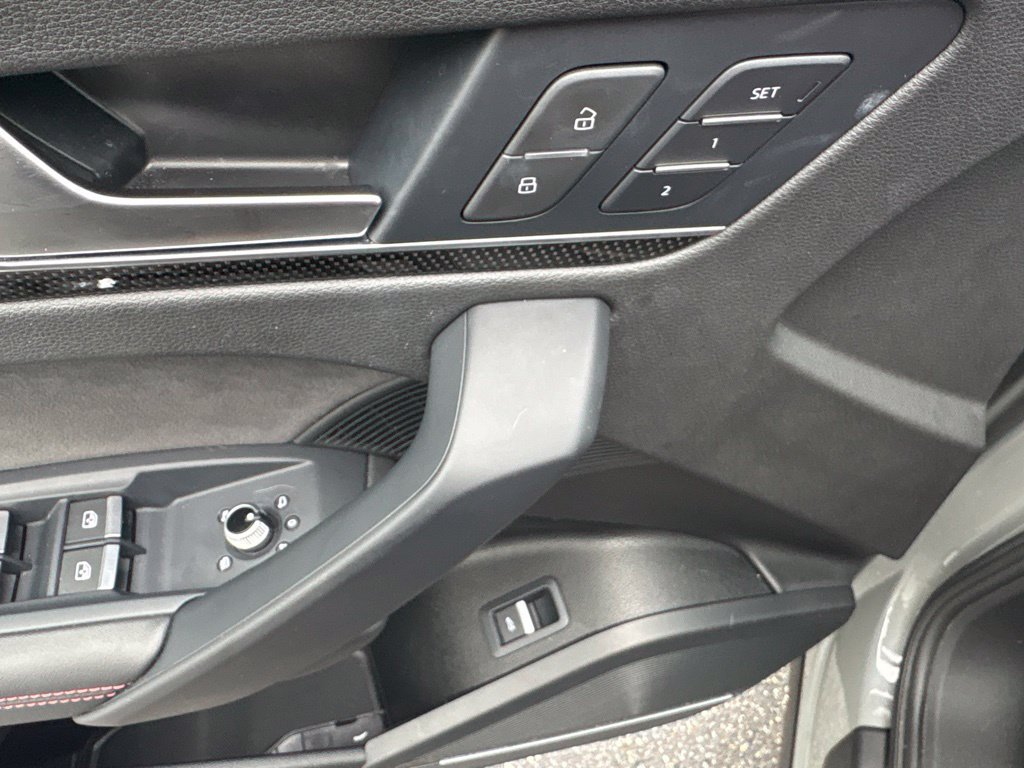 Used 2021 Audi SQ5 Prestige w/ Prestige Package AWD/4WD image 5