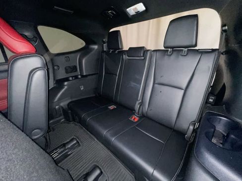 Used 2022 Toyota Highlander XSE image 24