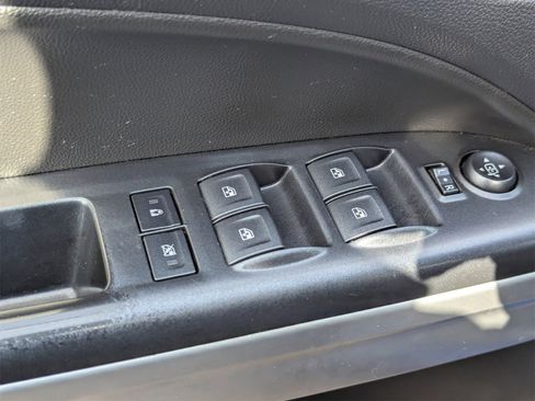 Used 2018 Chevrolet Colorado ZR2 image 20