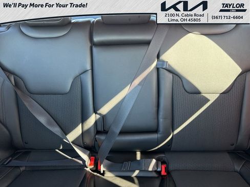 Used 2022 Jeep Compass Trailhawk w/ Trailhawk Convenience Group image 15