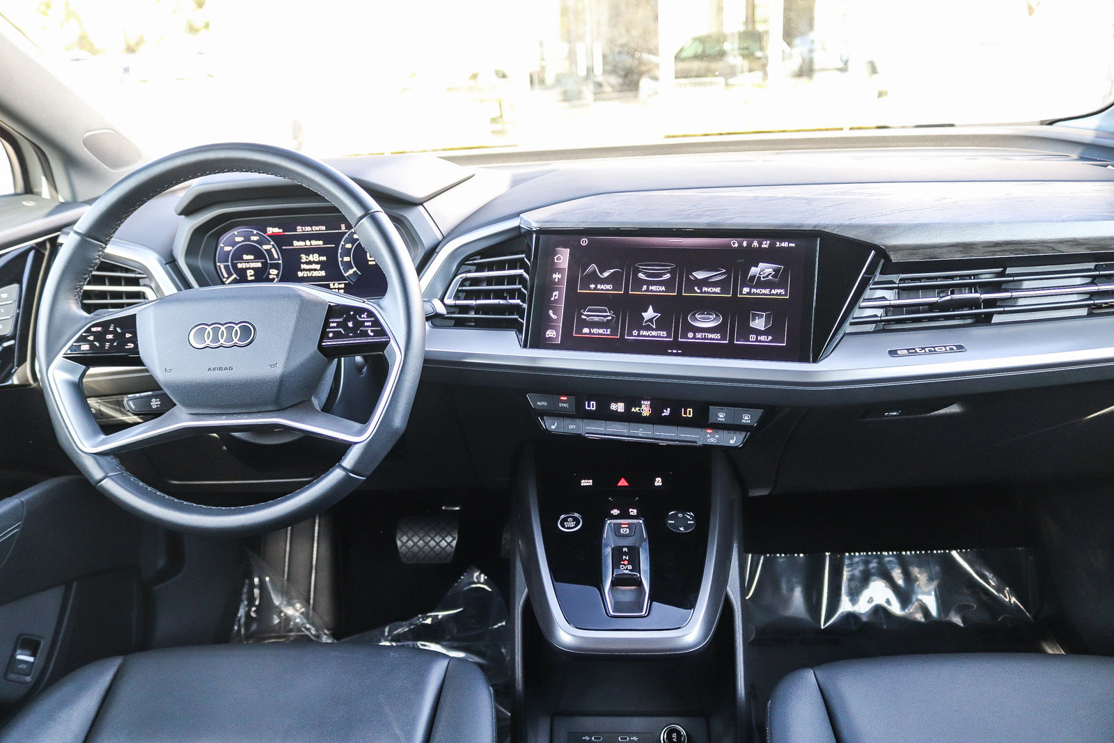 Used 2023 Audi Q4 e-tron Premium w/ Convenience Package AWD/4WD image 14
