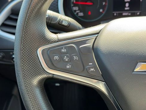 Used 2023 Chevrolet Malibu LT FWD image 24