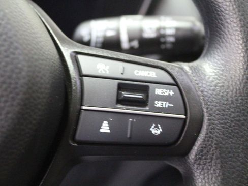 Used 2024 Honda CR-V EX image 10