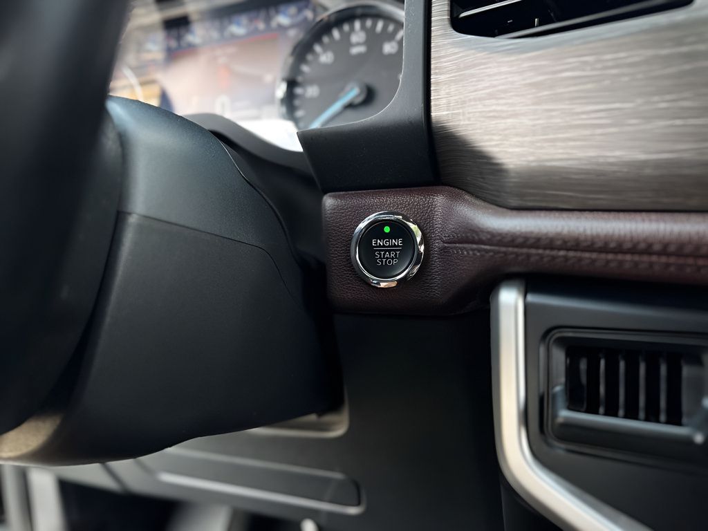 Used 2024 Ford Expedition Max Limited RWD image 14