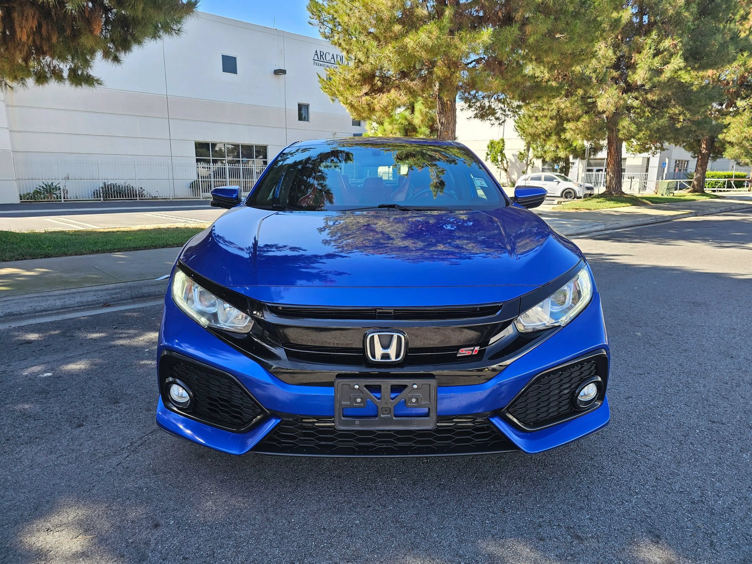Used 2018 Honda Civic Si image 2
