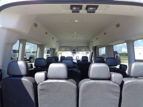 Used 2023 Ford Transit 350 XLT AWD/4WD image 28