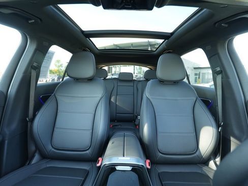 Used 2026 Mercedes-Benz GLC 300 GLC 300 image 31