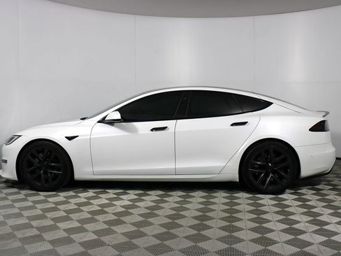 Used 2022 Tesla Model S Plaid image 33