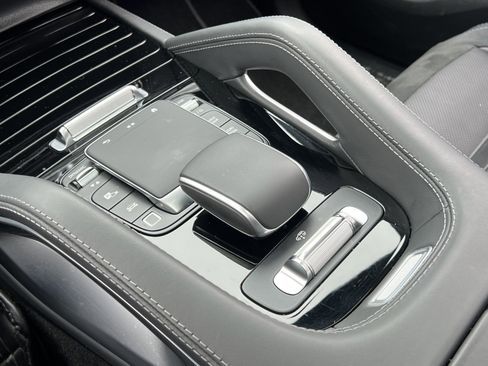 Used 2025 Mercedes-Benz GLE 53 AMG GLE 53 AMG image 32