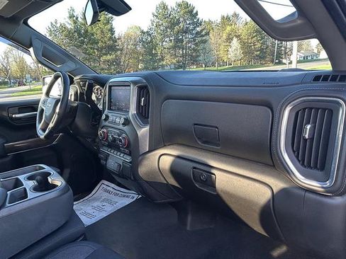 Used 2021 Chevrolet Silverado 1500 LT AWD/4WD image 39