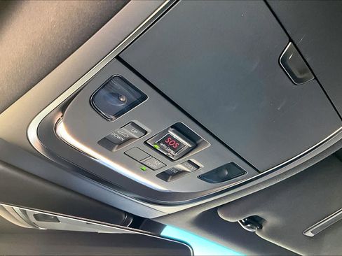 Used 2018 Lexus LS 500 image 33