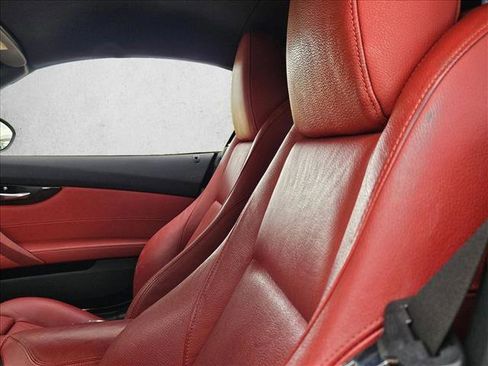 Used 2014 BMW Z4 sDrive28i RWD image 21