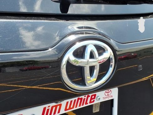 Used 2016 Toyota Highlander Limited w/ Driver Technology Package AWD/4WD image 34