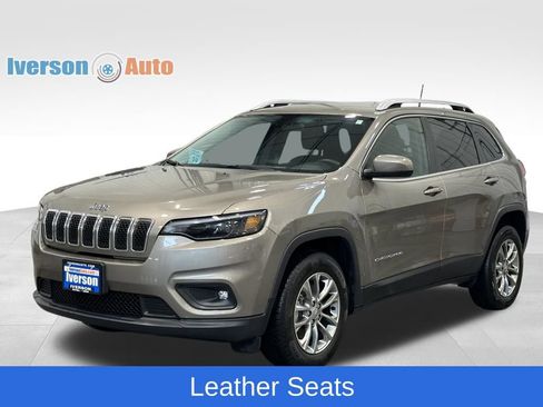 Used 2019 Jeep Cherokee Latitude Plus w/ Cold Weather Group image 5