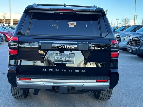Used 2026 Toyota 4Runner Limited image 7
