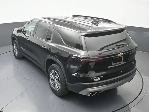 Used 2024 Chevrolet Traverse LT FWD image 54
