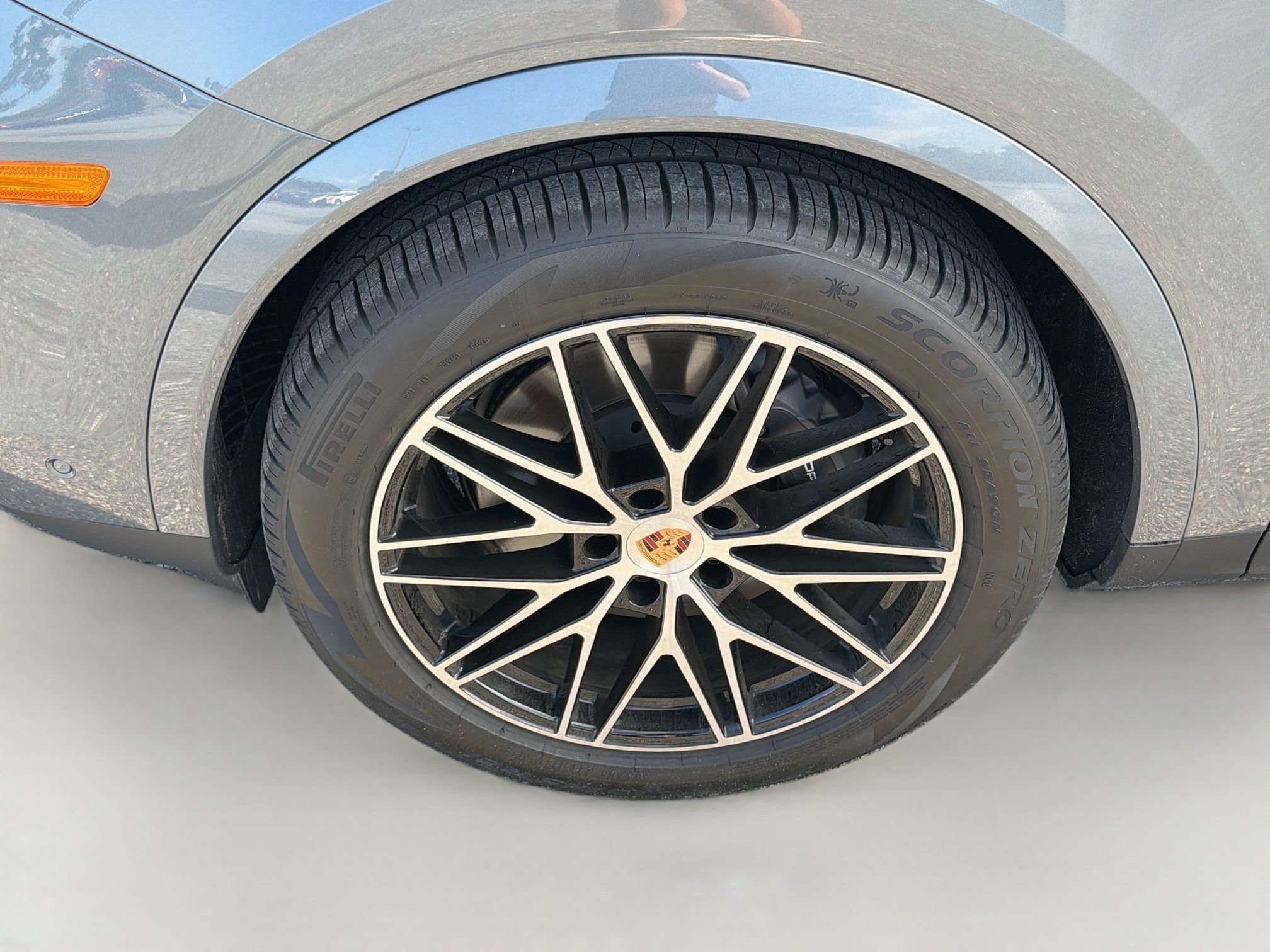 Used 2026 Porsche Cayenne Coupe AWD/4WD image 43