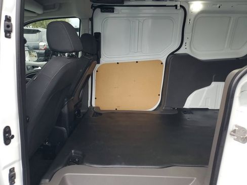 Used 2022 Ford Transit Connect XLT image 13