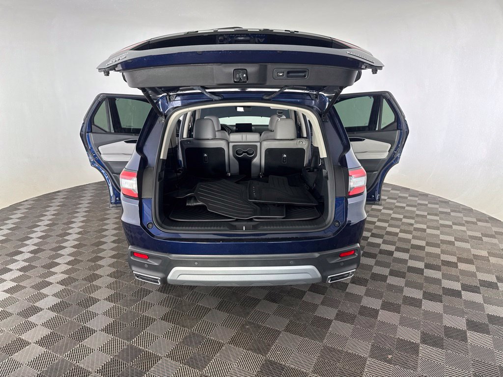 Used 2025 Honda Pilot Touring image 25