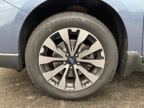 Used 2016 Subaru Outback 2.5i Limited AWD/4WD image 41