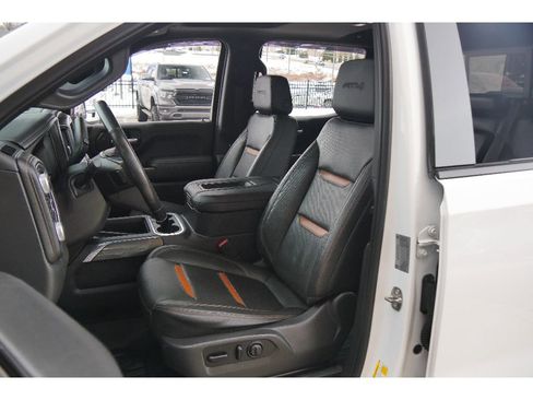 Used 2019 GMC Sierra 1500 AT4 w/ AT4 Premium Package image 10