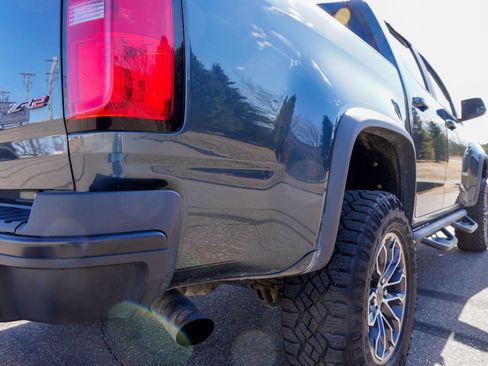 Used 2020 Chevrolet Colorado ZR2 image 30