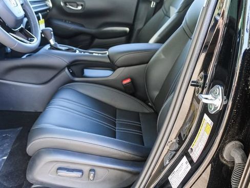 New 2025 Honda HR-V EX-L image 24