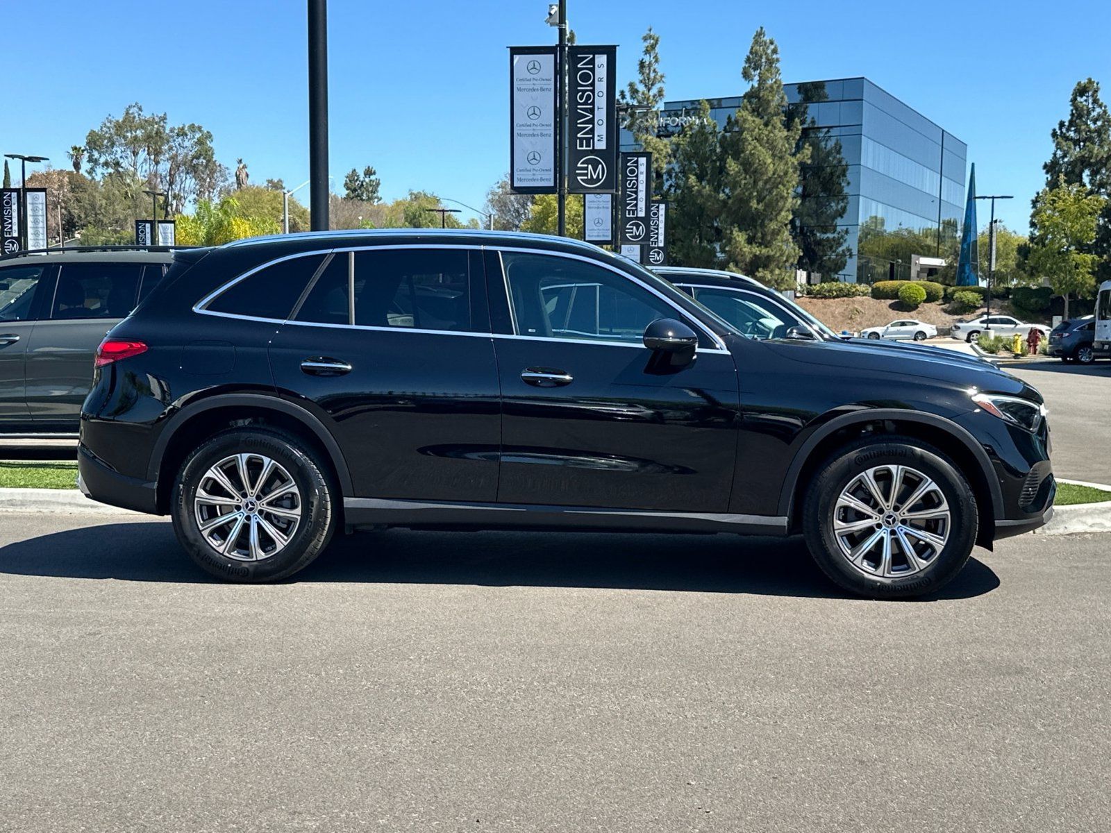 Certified 2026 Mercedes-Benz GLC 300 4MATIC image 2