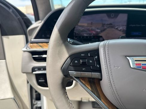 Used 2021 Cadillac Escalade Sport Platinum AWD/4WD image 22