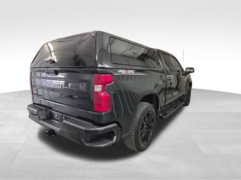 Used 2023 Chevrolet Silverado 1500 Custom w/ LPO, Dark Essentials Package image 5