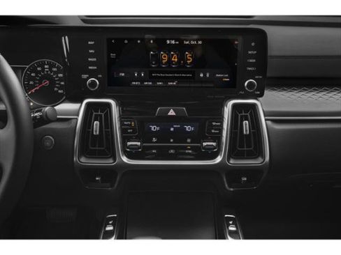 Used 2022 Kia Sorento S w/ Panoramic Sunroof Package FWD image 13