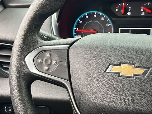 Used 2019 Chevrolet Traverse LS image 27