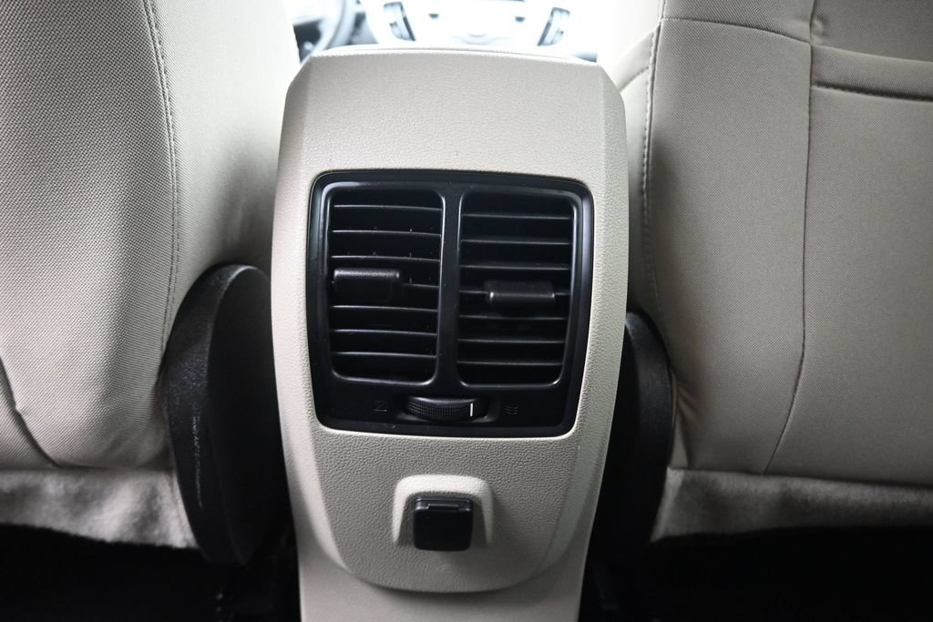 Used 2017 Ford Escape SE AWD/4WD image 34