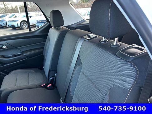 Used 2020 Chevrolet Traverse LS image 33