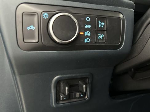 Used 2022 Ford Maverick Lariat w/ Lariat Luxury Package image 19