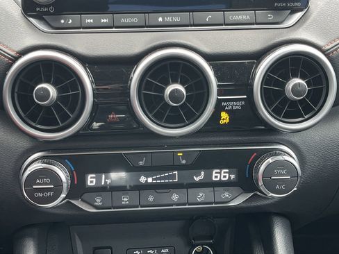 Certified 2024 Nissan Sentra SR image 5