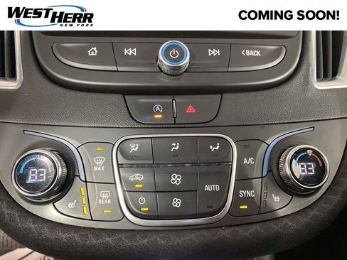 Used 2020 Chevrolet Malibu LT image 5