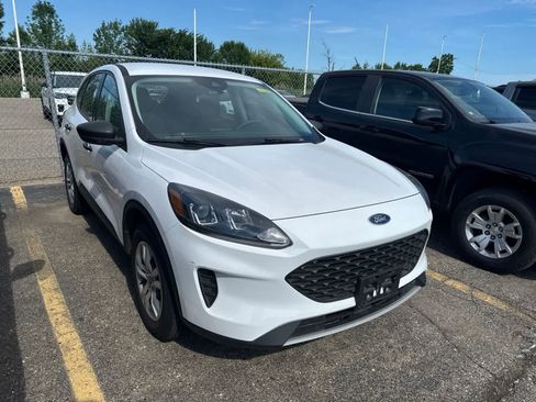Used 2022 Ford Escape S AWD/4WD image 6