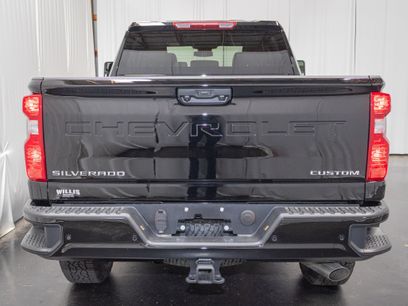 New 2026 Chevrolet Silverado 2500 Custom w/ Custom Value Package